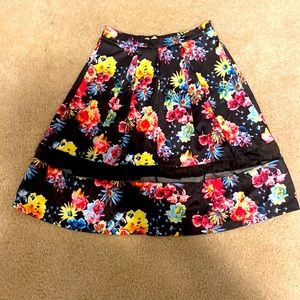 Floral black skirt